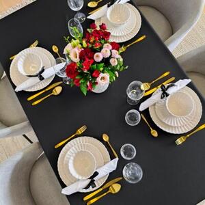 Obrus 140 x 300 Plamoodporny z MereÅ¼kÄ Hanah 002