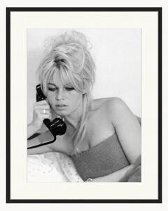 Oprawiony druk cyfrowy Brigitte On The Phone
