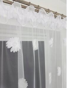 Firana gotowa z siateczki z haftowanymi stokrotkami 300x150 cm