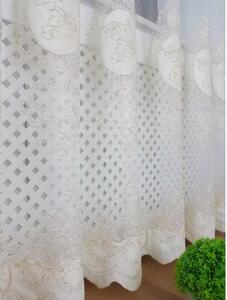Firana z haftem i welurem- ecru 400x250 cm