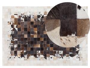 Dywan brązowo-beżowy skórzany 140 x 200 cm patchwork ręcznie tkany Okculu Beliani