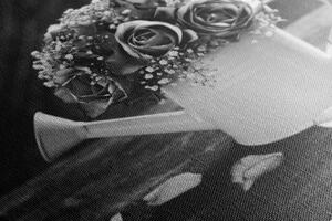 Obraz róże w doniczce w wersji czarno-białej