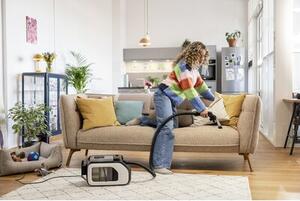 Odkurzacz piorący KARCHER SE 3 Compact Home 1.081-530.0 do usuwania plam