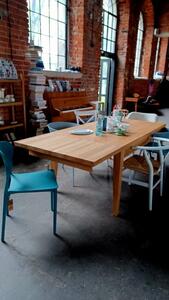Stół dębowy rozkładany Gilbert - stół do jadalni lub salonu
