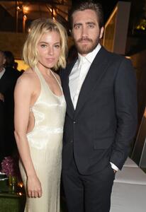 Fotografia Sienna Miller and Jake Gyllenhaal, David M. Benett