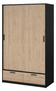 Czarno-naturalna szafa w dekorze dębu z drzwiami przesuwnymi 121x200 cm Line – Tvilum