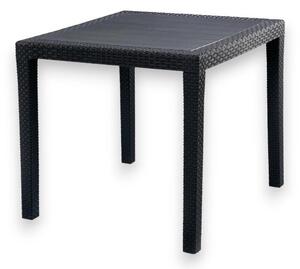 Kwadratowy stó ogrodowy 80 x 80 x 72 cm (wys.) z ywicy w kolorze antracytowym z obramowaniem imitujcym rattan, przeznaczony do lokali gastronomicznych i restauracji