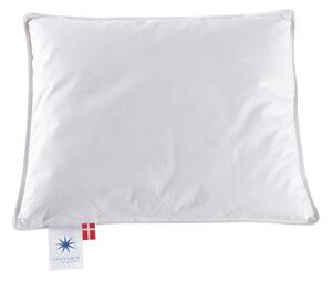 Poduszka dziecięca wypełniona pierzem 40x45 cm Capella Junior – Universe of Sleeping