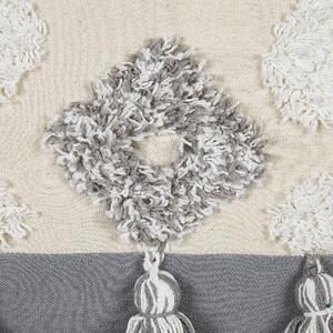 Poduszka dekoracyjna bawełniana frędzle wypełnienie biało-szara Alocasia Beliani