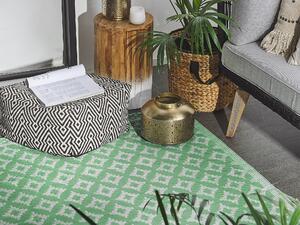 Wzorzysty dywan zewnętrzny z tworzywa z recyklingu 120 x 180 cm zielony Thane Beliani