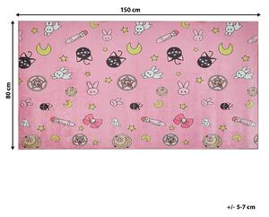 Dywan dla dzieci kreskówkowy wzór poliester różowy 80 x 150 cm Gozler Beliani