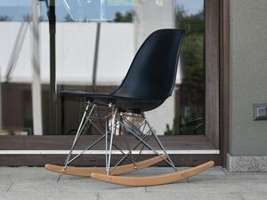 Krzesło bujane tarasowe mpc roc czarny tworzywo, podstawa chrom-buk