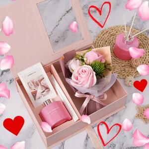 Flowerbox Róże Mydlane Bukiet Zestaw Prezentowy Dyfuzor Zapachowy Patyczki