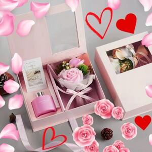 Flowerbox Róże Mydlane Bukiet Zestaw Prezentowy Dyfuzor Zapachowy Patyczki