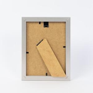 Srebrna ramka na zdjęcia w rozmiarze 13x18 cm FRAMAI®