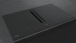 Płyta indukcyjna z wbudowanym okapem HISENSE HEH8443BSRWF