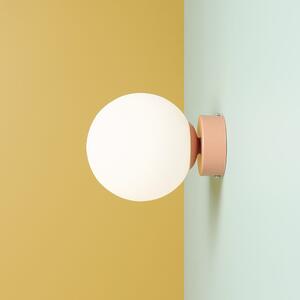 Koralowa lampa ścienna Ball - kulisty klosz