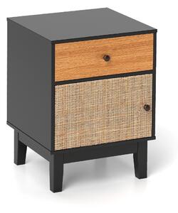 Rattanowa szafka nocna w stylu boho