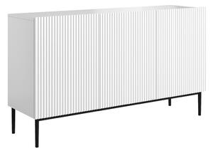 Komoda Nicole 150 cm trzydrzwiowa z ryflowanym frontem - biały mat / czarne nóżki