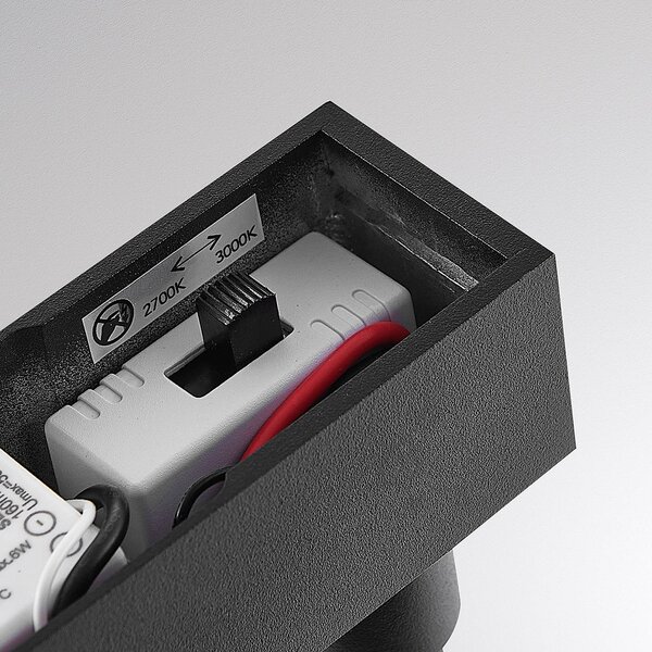 Molto Luce Kinkiet LED Arol, czarny, sypialnia, aluminium, nowoczesny