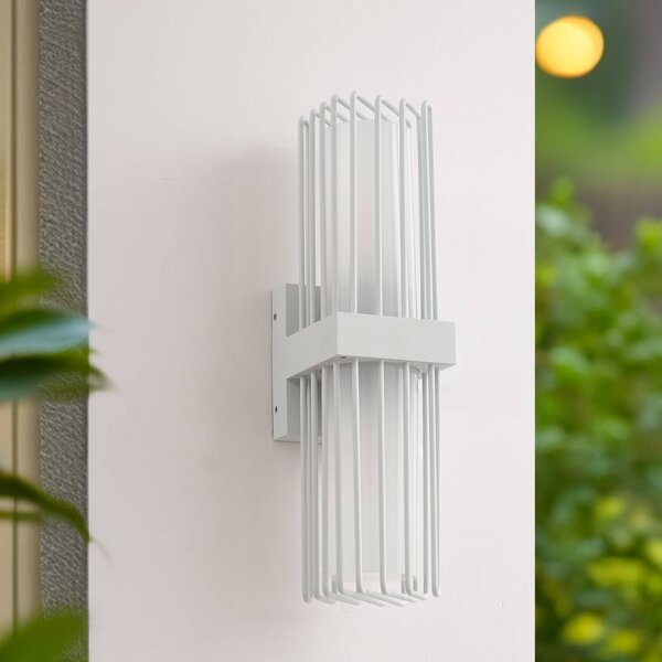 Kinkiet zewnętrzny Chandan Lucande, możliwość ściemniania, biały / opal, aluminium, nowoczesny