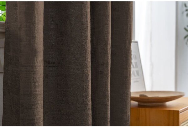 Zaciemniająca zasłona LOOM VELVET 140x250 cm, brązowa Zawieszanie: Metalowe pierścienie