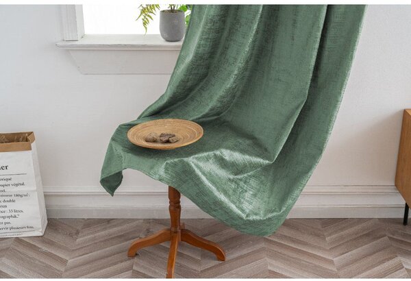 Zaciemniająca zasłona LOOM VELVET 140x250 cm, zielona Zawieszanie: Metalowe pierścienie