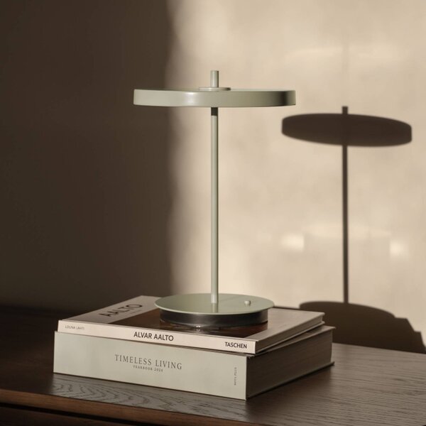 UMAGE Lampa stołowa LED Asteria Move, możliwość ściemniania, zielony, salon / jadalnia, metal, design