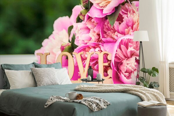 Fototapeta piwonie z napisem Love