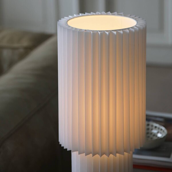 Markslöjd Lampa stołowa Catis, biały / opal, salon / jadalnia, tworzywo sztuczne, nowoczesny