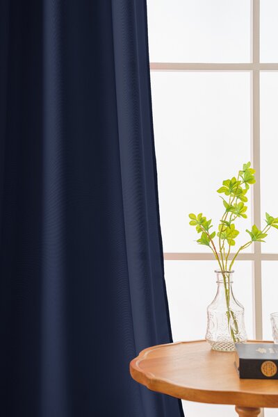 Ciemnoniebieska zasłona OXFORD LIGHT 140x250 cm Zawieszanie: Taśma z wiązaniami