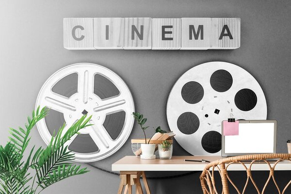 Tapeta filmowa czarno-biała taśma