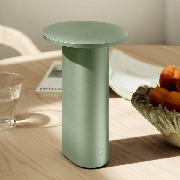 FRITZ HANSEN Lampa stołowa LED Solae, możliwość ściemniania, zielony, salon / jadalnia, aluminium, nowoczesny
