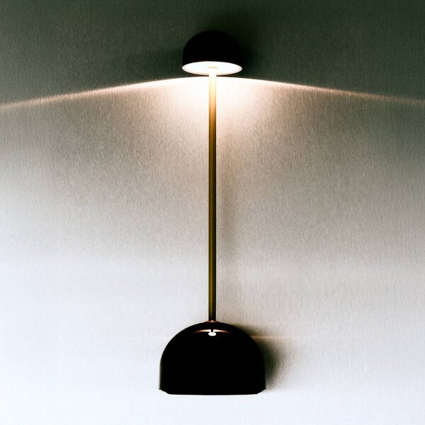 MARSET Lampa stołowa LED Sips, brązowo-złota, 31 cm, stal możliwość ściemniania, mosiężny / złoty, metal, design