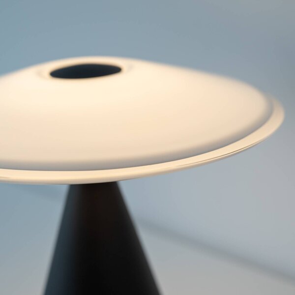 Paul Neuhaus Lampa stołowa LED Elipsa, możliwość ściemniania, biały / opal, salon / jadalnia, szkło