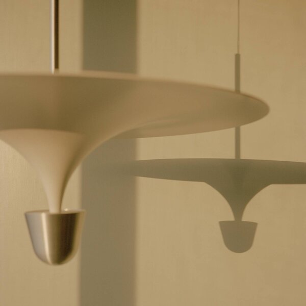 New Works Lampa wisząca designerska Kantarell, możliwość ściemniania, aluminiowy / szary / cynkowy, salon / jadalnia, metal, design