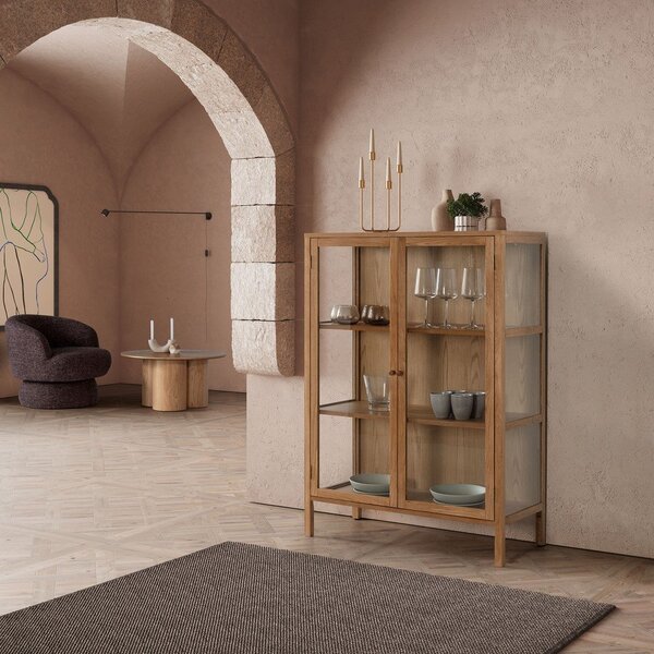 Witryna w dekorze dębu w naturalnym kolorze 90x126x40 cm Ceci – MOME