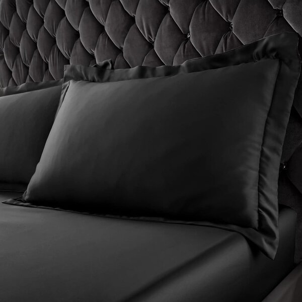 Satynowe poszewki na poduszki zestaw 2 szt. 50x75 cm Silky Soft – Catherine Lansfield