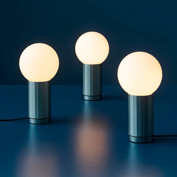 HAY Lampa stołowa TURN ON, możliwość ściemniania, niebieski, salon / jadalnia, szkło, nowoczesny