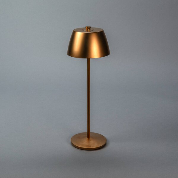Konstsmide Lampa stołowa LED z akumulatorem Eze, matowa miedź, 32 cm, IP54, USB możliwość ściemniania, miedziany, salon / jadalnia, aluminium, nowoczesny
