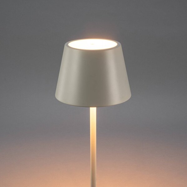 Konstsmide Lampa stojąca LED z akumulatorem Pomezia, biała, 124 cm, IP54, USB możliwość ściemniania, biały / opal, salon / jadalnia, aluminium, nowoczesny