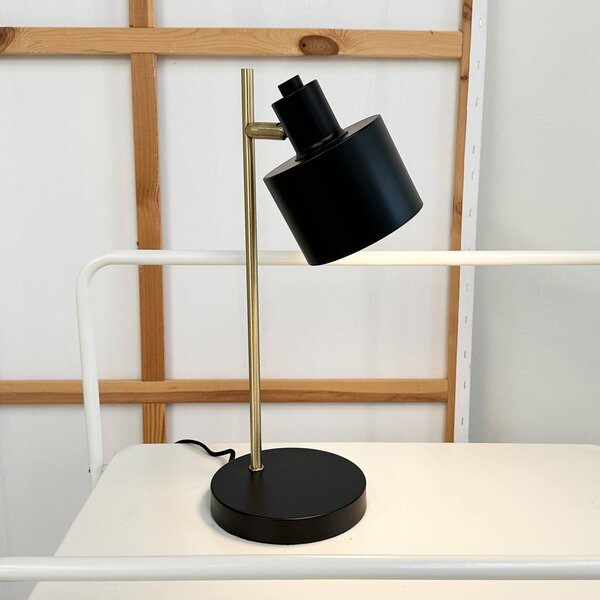 Dyberg Larsen Lampa stołowa Ocean, czarna/mosiężna, 43 cm Ocean, czarny, salon / jadalnia, metal, skandynawski