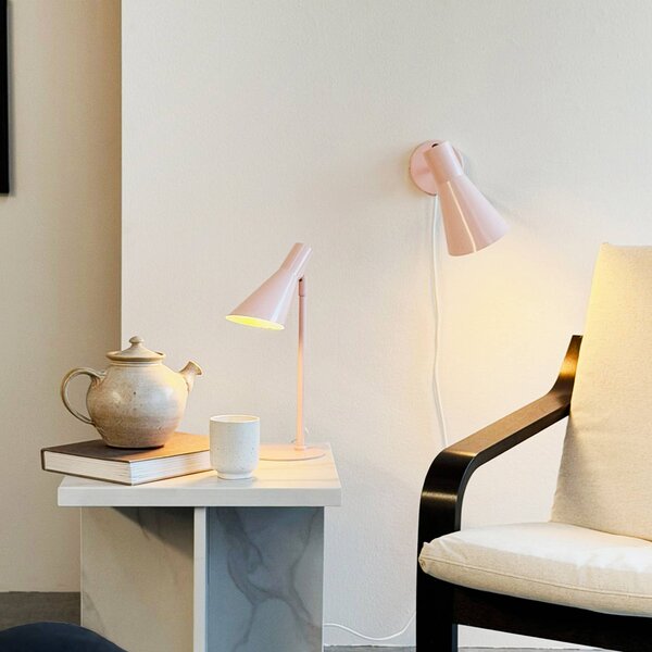 Dyberg Larsen Lampa stołowa DL12 Mini, fioletowy / różowy / bladoróżowy, salon / jadalnia, metal, skandynawski