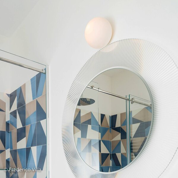 Artemide Kinkiet designerski Dioscuri, możliwość ściemniania, biały / opal, przedpokój, szkło, design