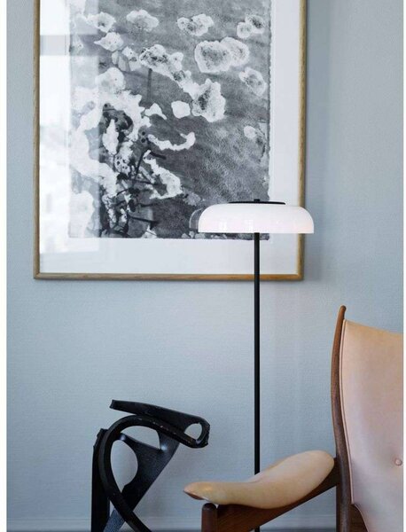 Nuura Lampa stojąca LED Blossi, możliwość ściemniania, czarny, salon / jadalnia, metal, skandynawski