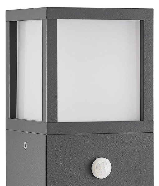 Słupek oświetleniowy LED Dewari, czujnik ruchu, 65 cm, IP54 Dewari Lucande, aluminiowy / szary / cynkowy, aluminium, nowoczesny