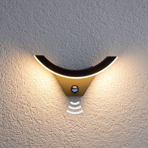 Lampa zewnętrzna z czujnikiem ruchu Half Lucande, czarny, aluminium, nowoczesny