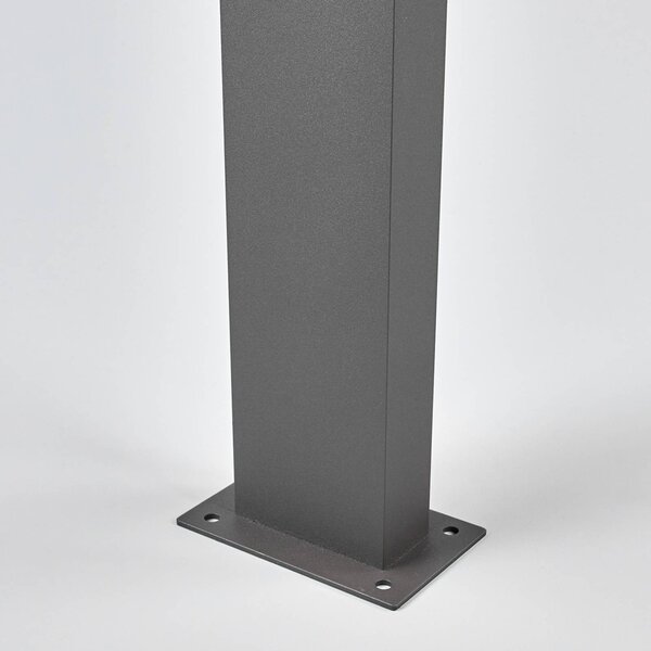Słupek oświetleniowy LED Marius z czujnikiem, 100 cm Lucande, czarny, aluminium, nowoczesny