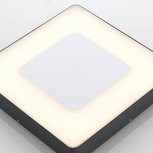 Zewnętrzna lampa sufitowa LED Sora Lucande, kątowa, czujnik, IP54 Lucande, czarny, aluminium, nowoczesny