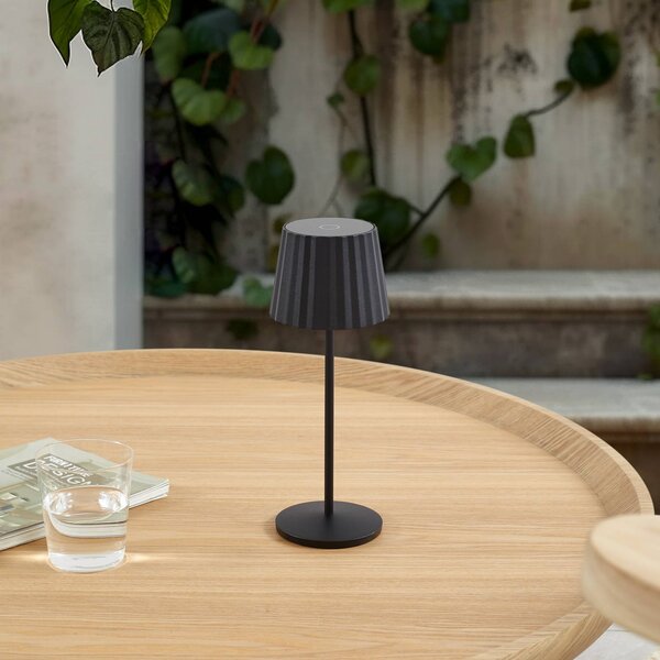 Lindby lampa stołowa LED Esali, czarny, metal, IP65 Esali Lindby, możliwość ściemniania, czarny, salon / jadalnia, aluminium, nowoczesny